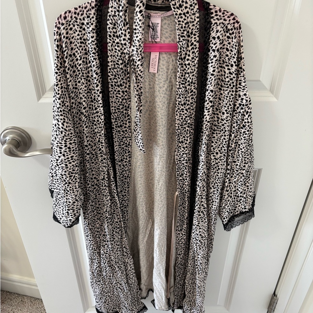 Victoria’s Secret Leopard Print Robe